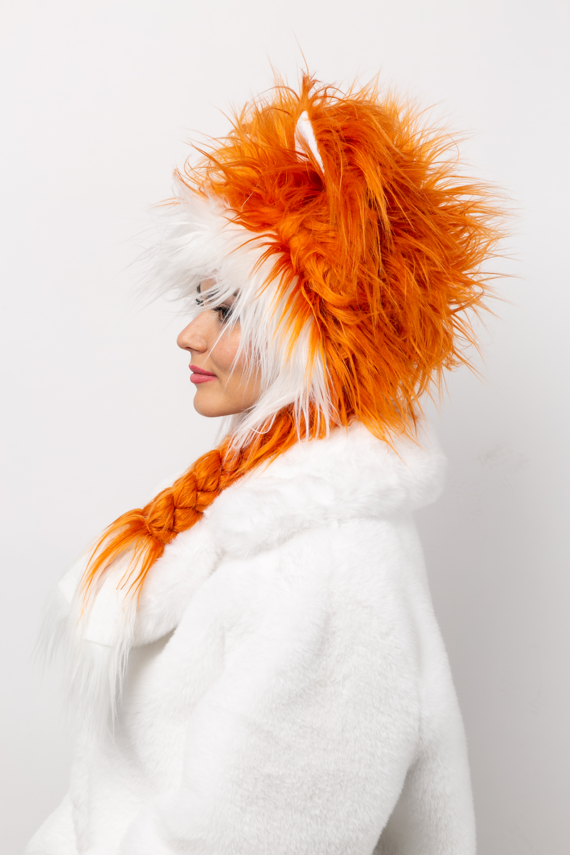 Bonnet en peluche hirsute, renard