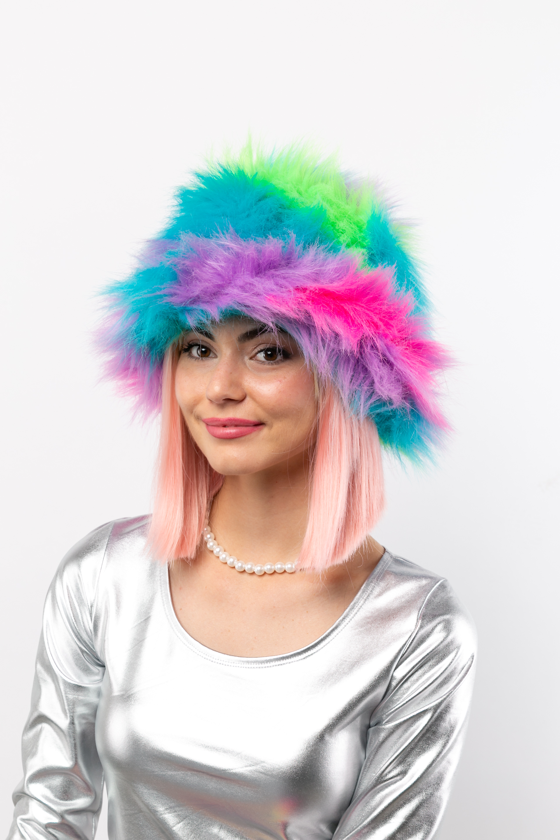 Chapeau de pêcheur peluche poil long, multicolore