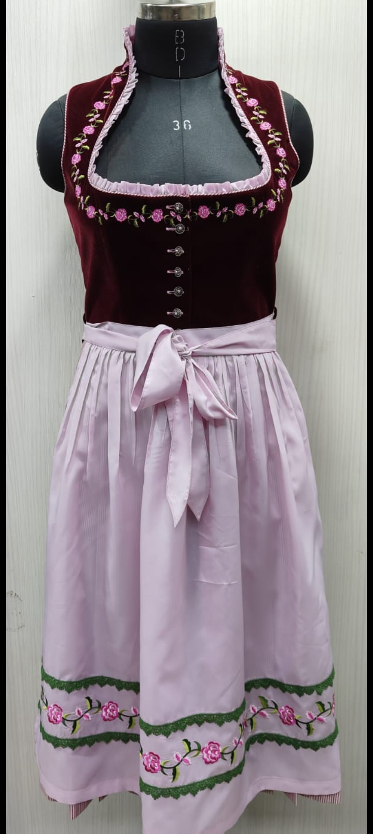 Costume tyrolien Mitzi ''marron/rose''