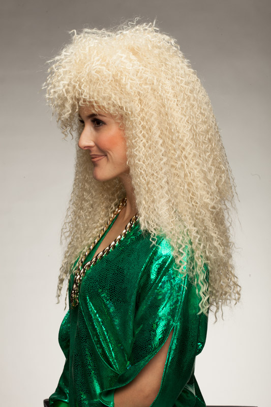 80er Jahre blond, gelockt