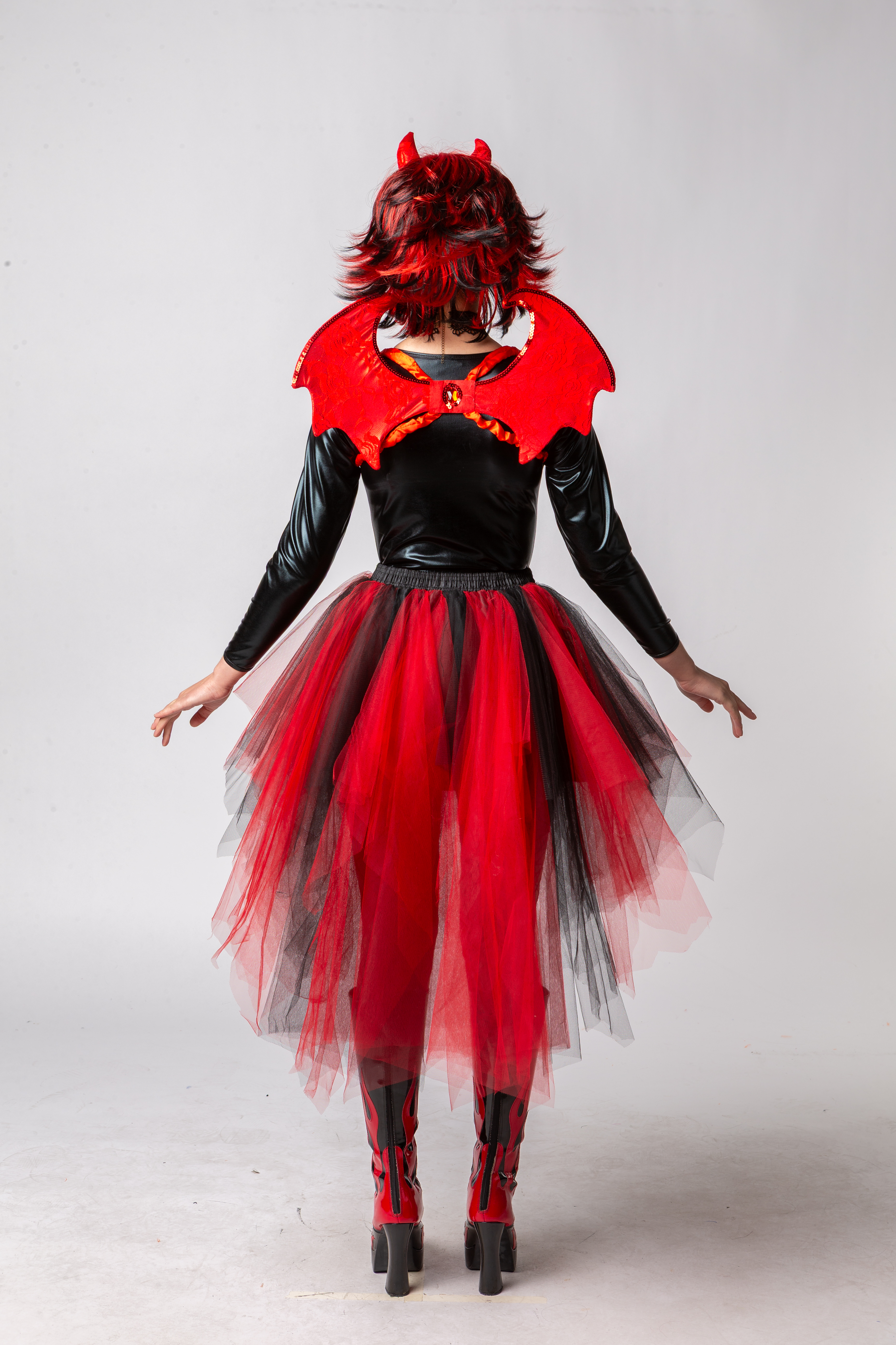 tutu vokuhila, red/black