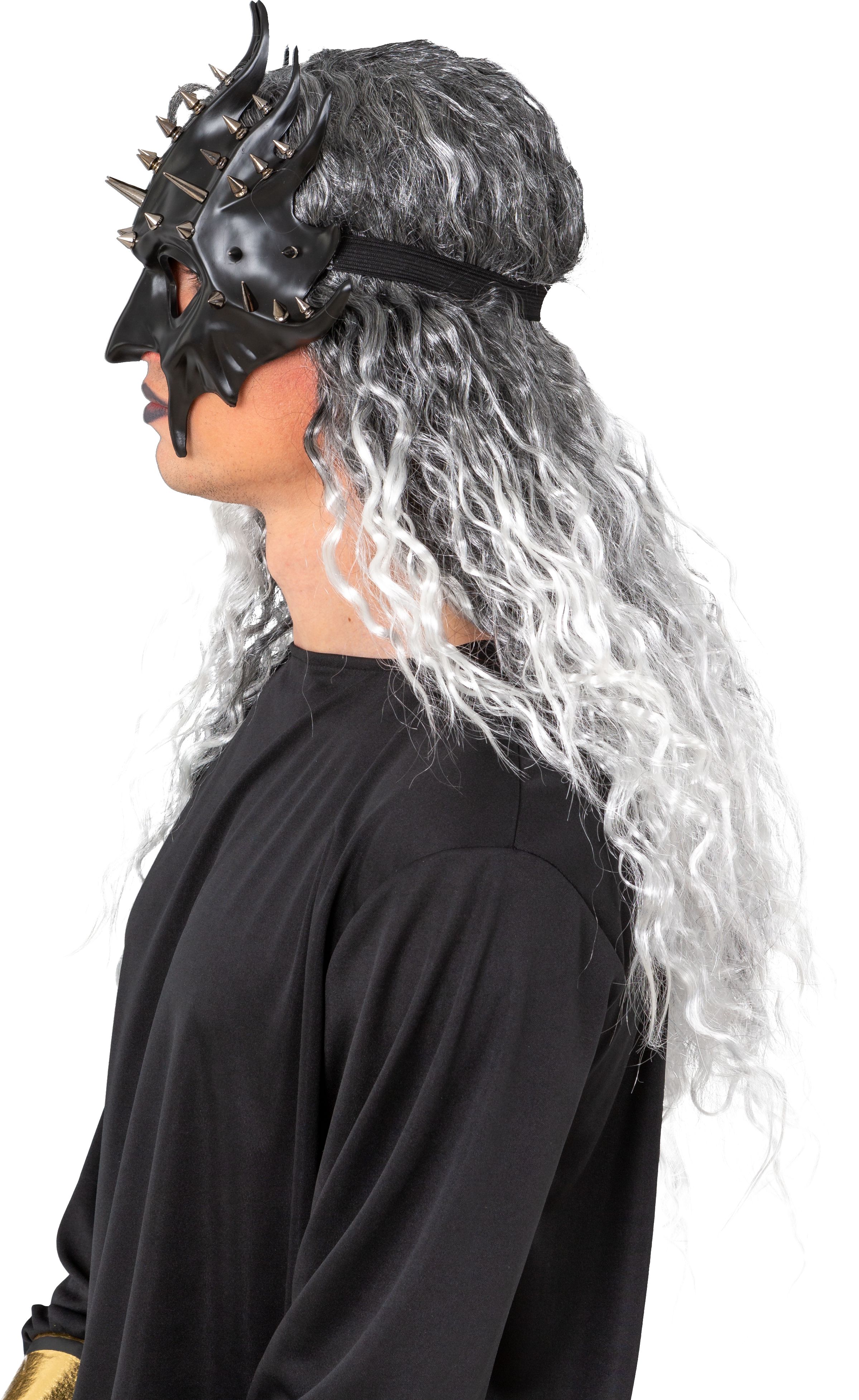 Demi-masque noir avec rivets